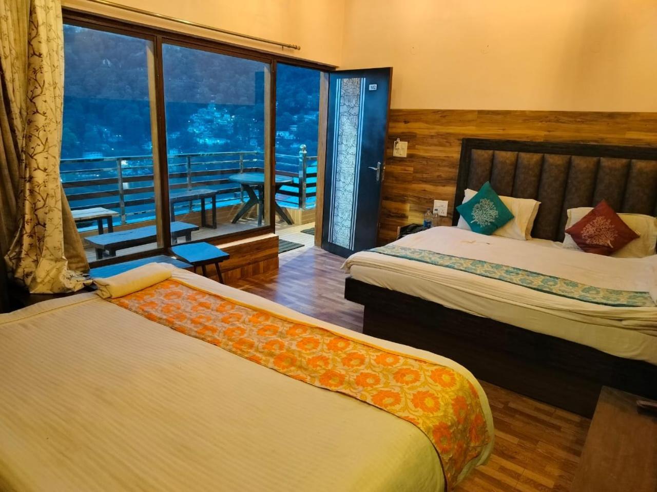 Hotel Surya Lake View Nainital Exterior foto
